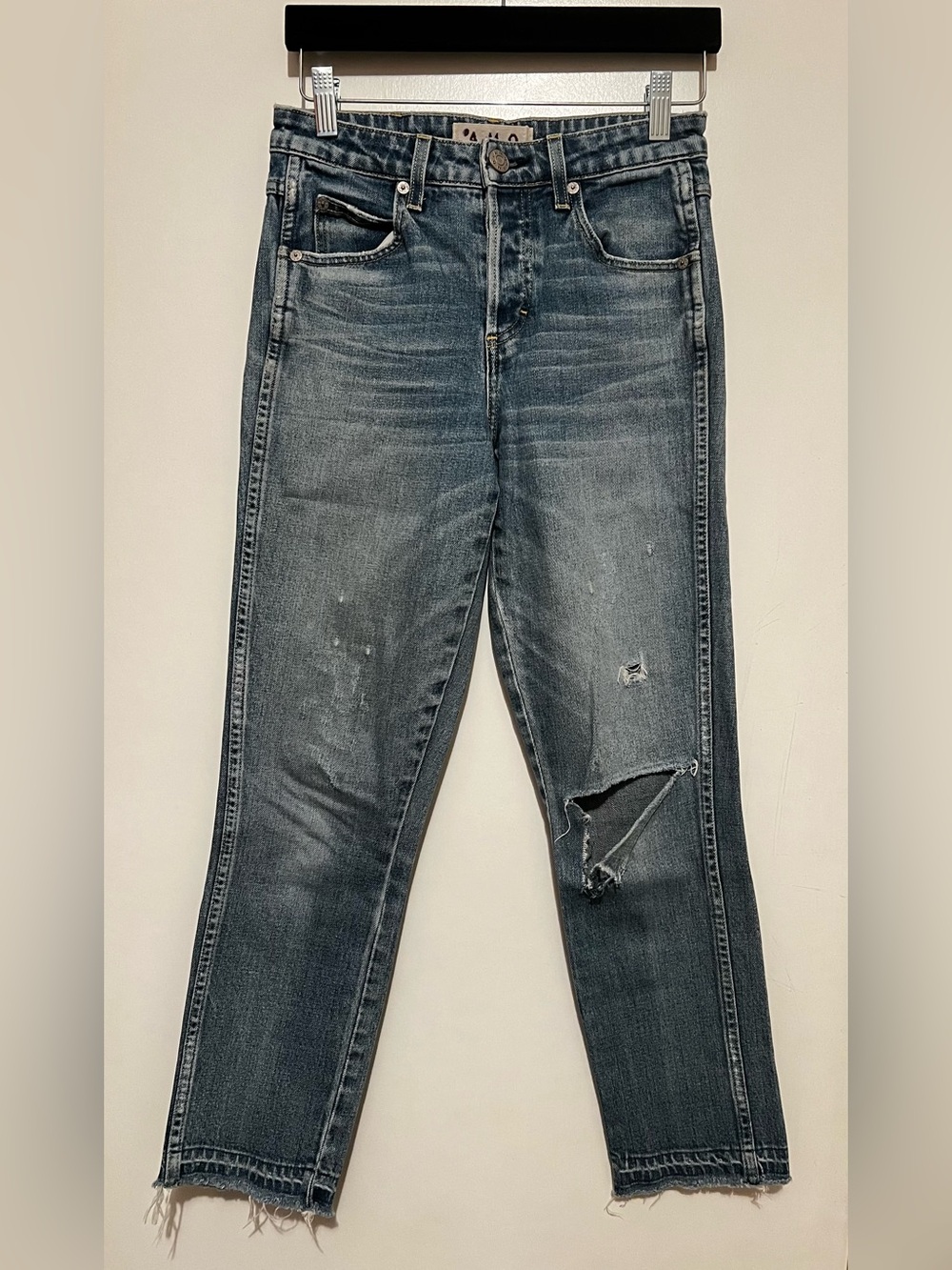 AMO Women's Straight-Leg Distressed Babe Jeans Dive Bar Destroy